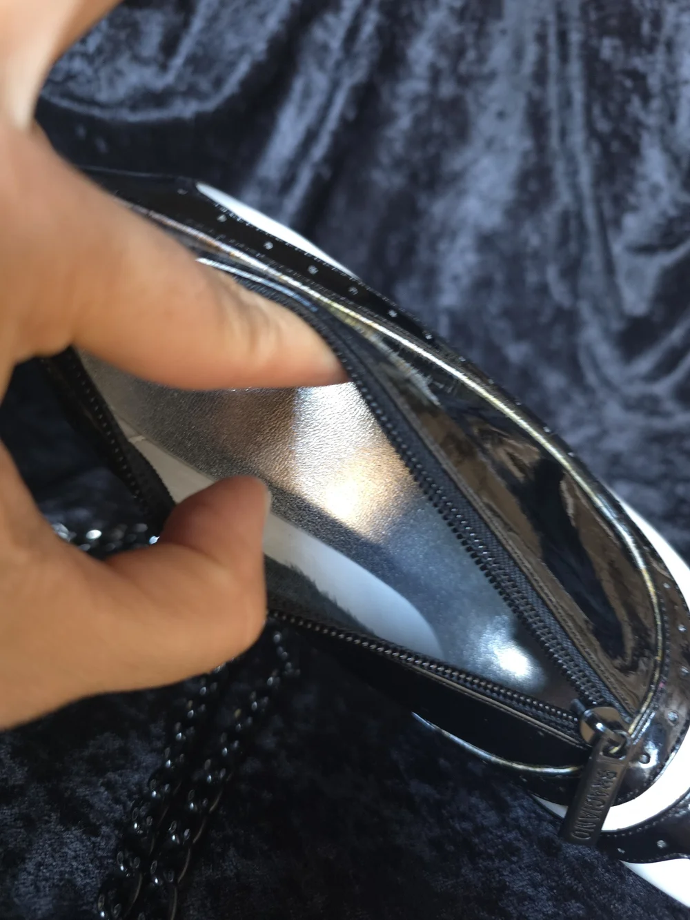 Braciano Black and White Patent Two-Tone Shoulder Bag - Picture 5 of 5
